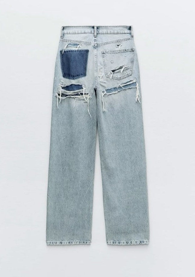 RIPPED | STRAIGHT LEG JEANS