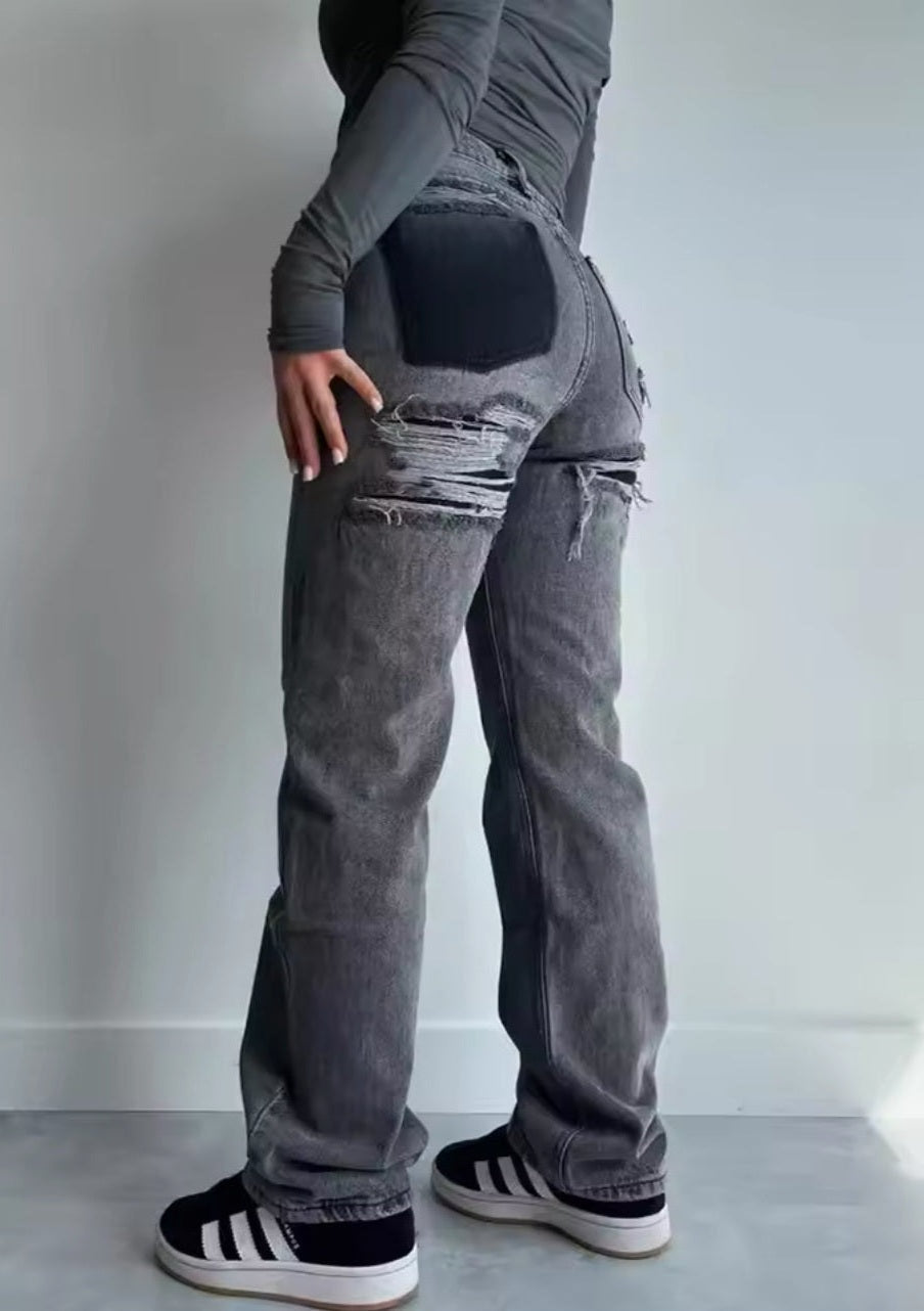 RIPPED | STRAIGHT LEG JEANS