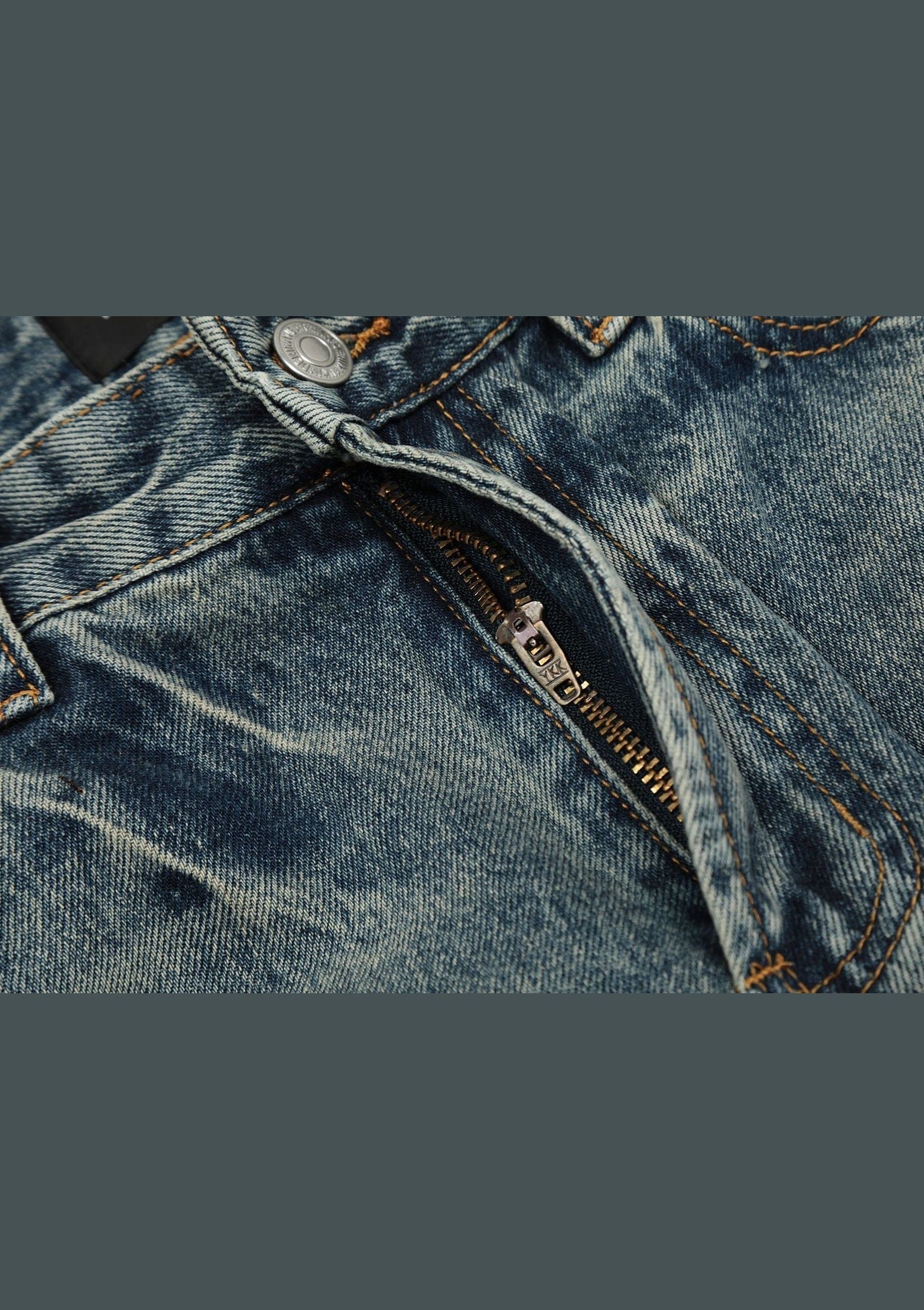 TORVO | WASHED JEANS