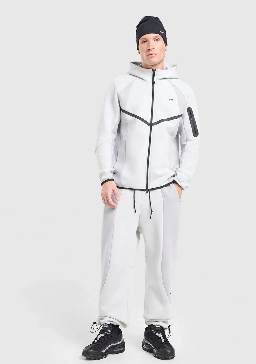 NXK｜TECH FLEECE TRACKSUIT